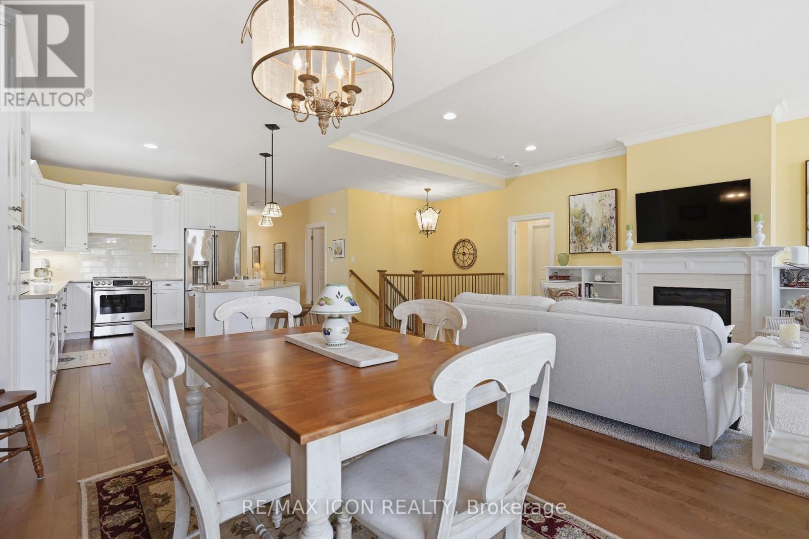 725 Eagletrace Drive, London North, Ontario  N6G 0J7 - Photo 21 - X12980848