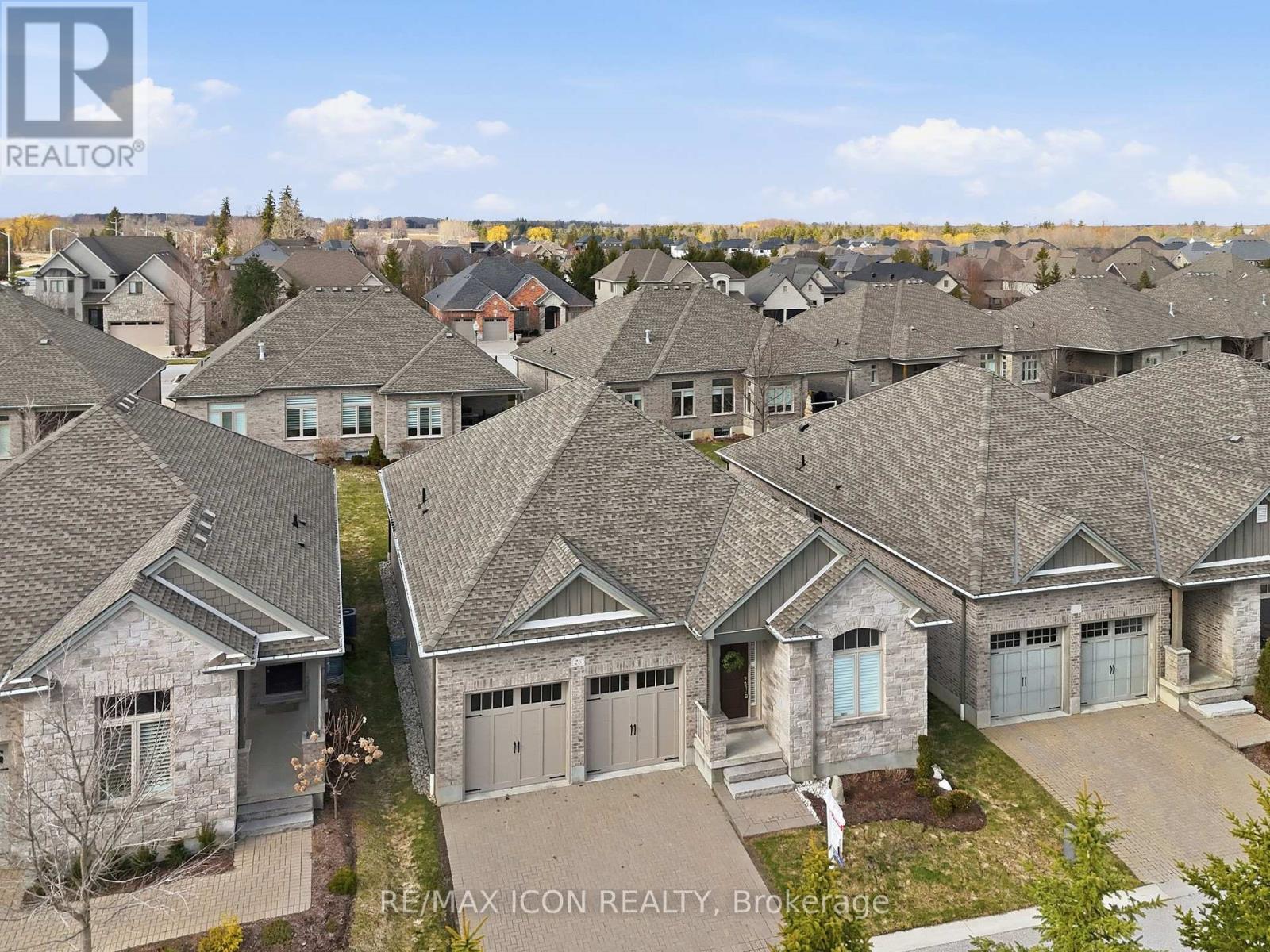 725 Eagletrace Drive, London North, Ontario  N6G 0J7 - Photo 6 - X12980848