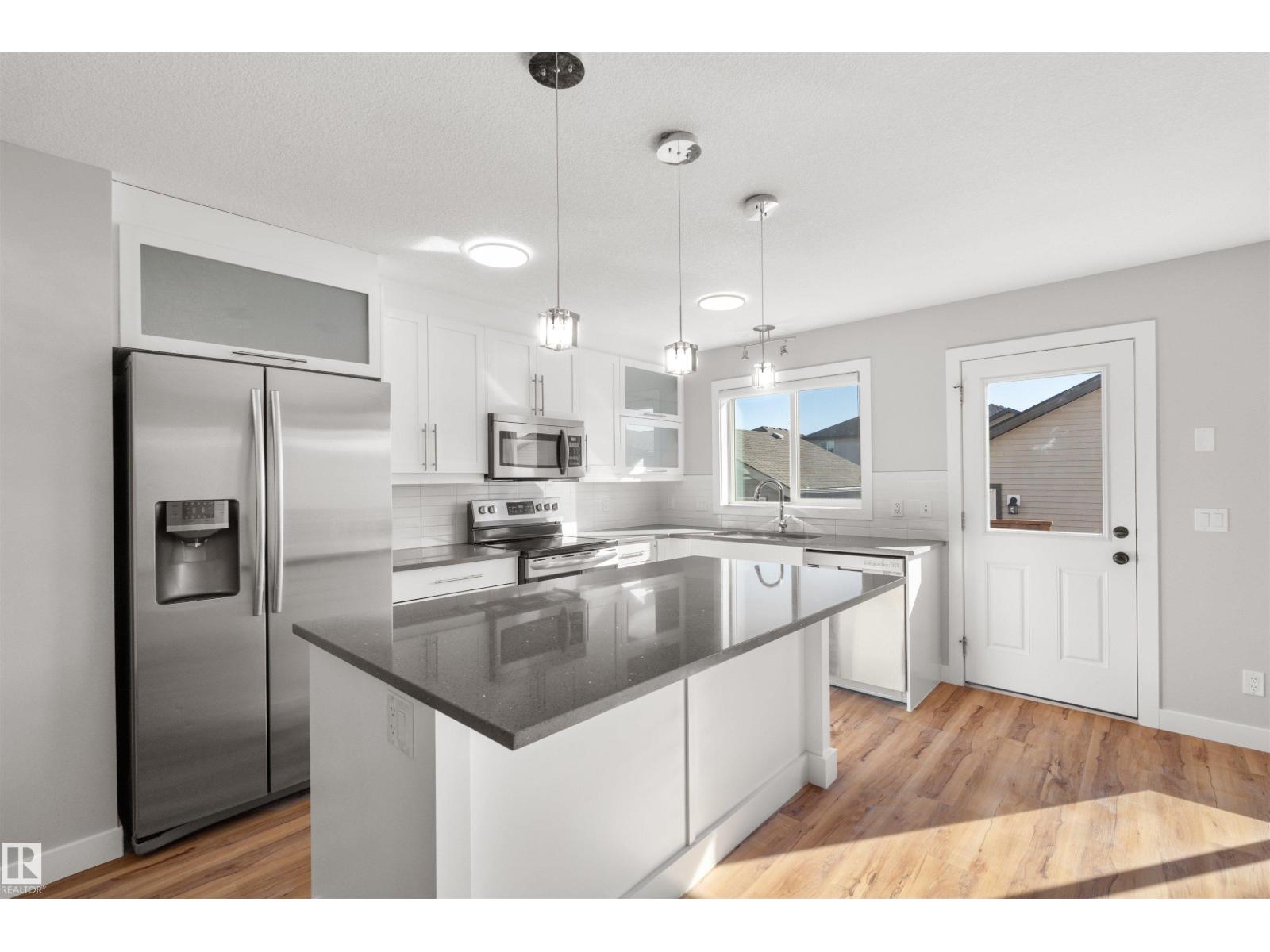 1041 177a St Sw, Edmonton, Alberta  T6W 2A1 - Photo 13 - E4481551