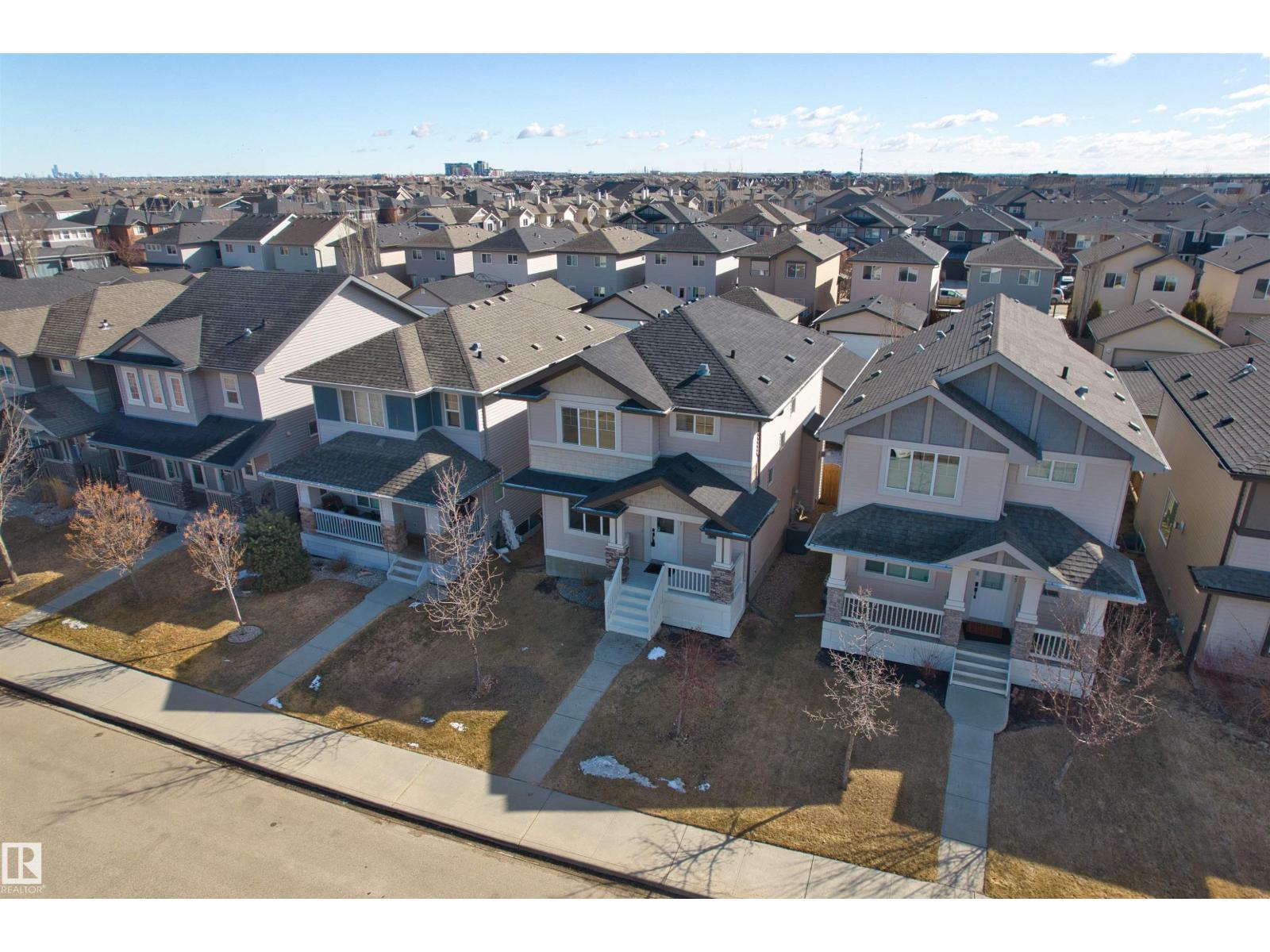 1041 177a St Sw, Edmonton, Alberta  T6W 2A1 - Photo 2 - E4481551