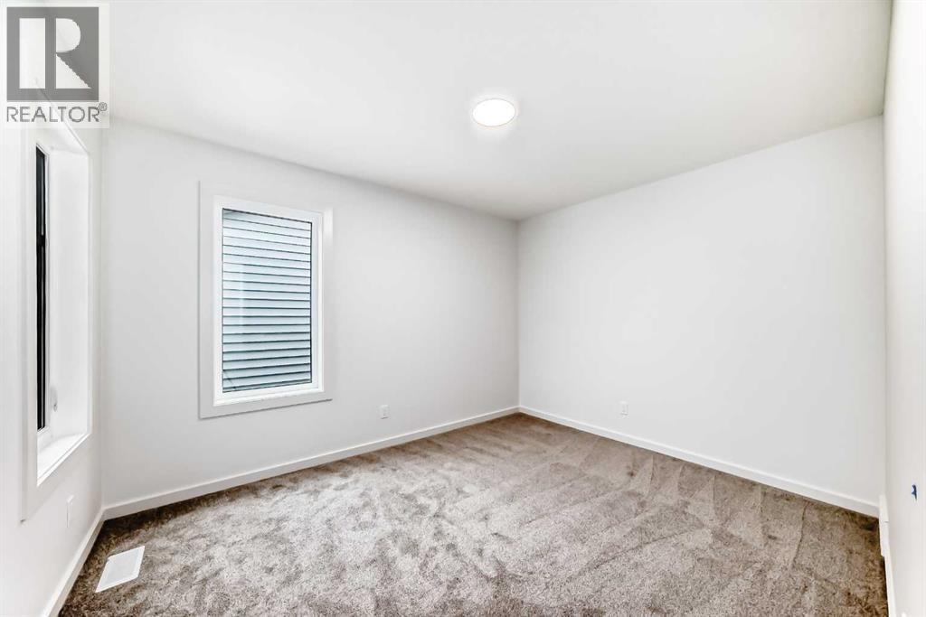 58 Walgrove Bay Se, Calgary, Alberta  T2X 5N9 - Photo 37 - A2297651