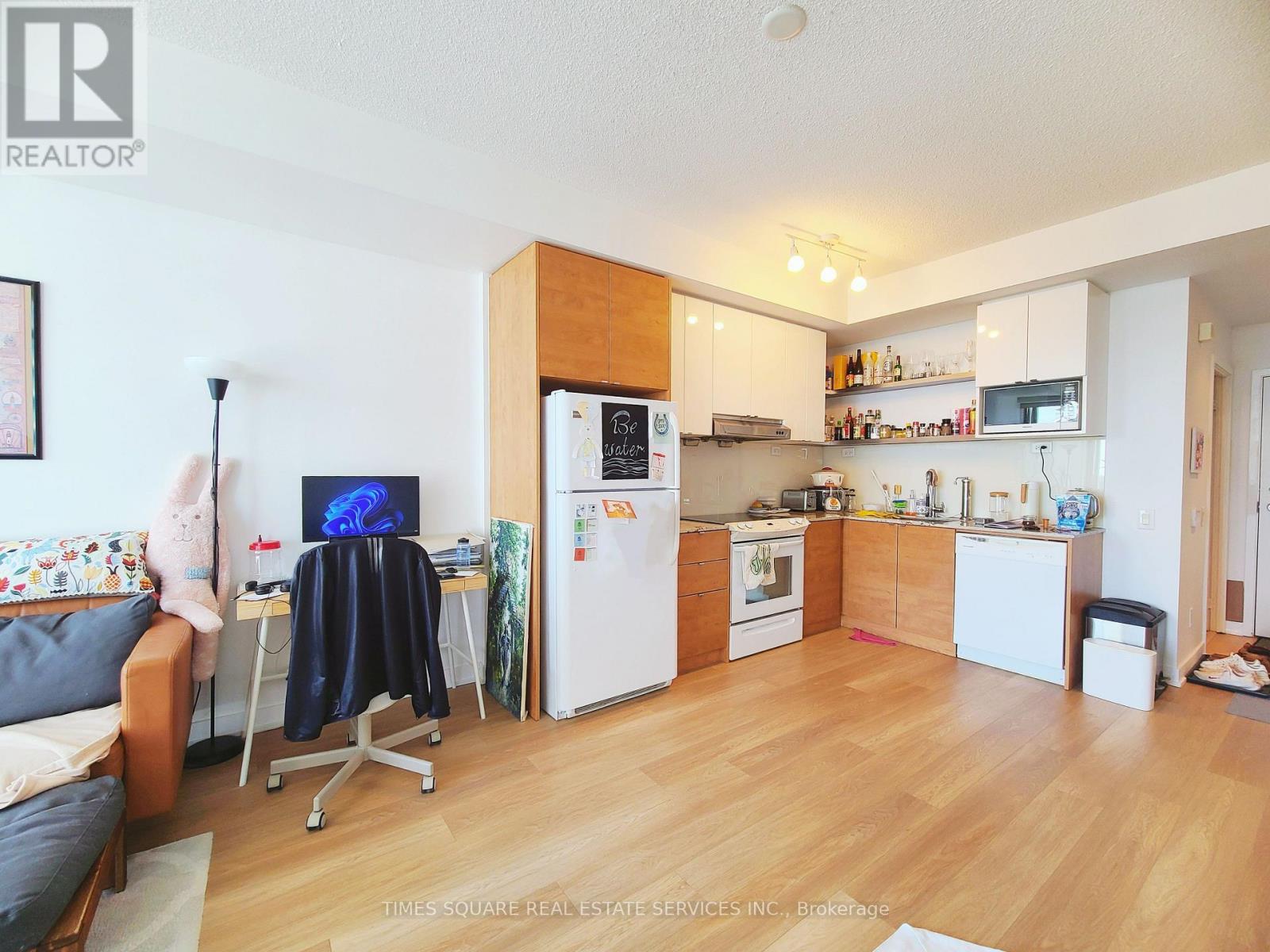 1103 - 72 Esther Shiner Boulevard, Toronto, Ontario  M2K 0C4 - Photo 8 - C12980728