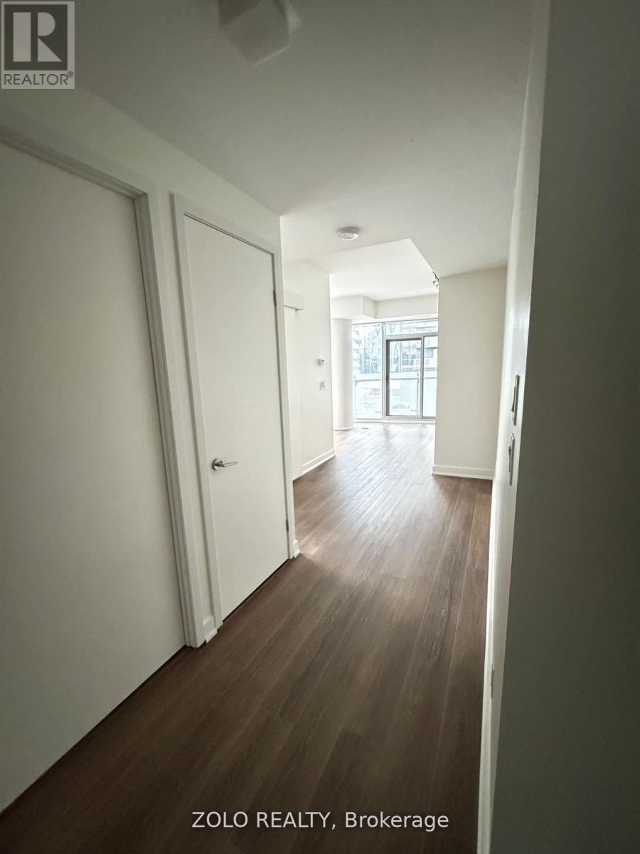 1211 - 14 York Street, Toronto, Ontario  M5J 2Z2 - Photo 3 - C12980786