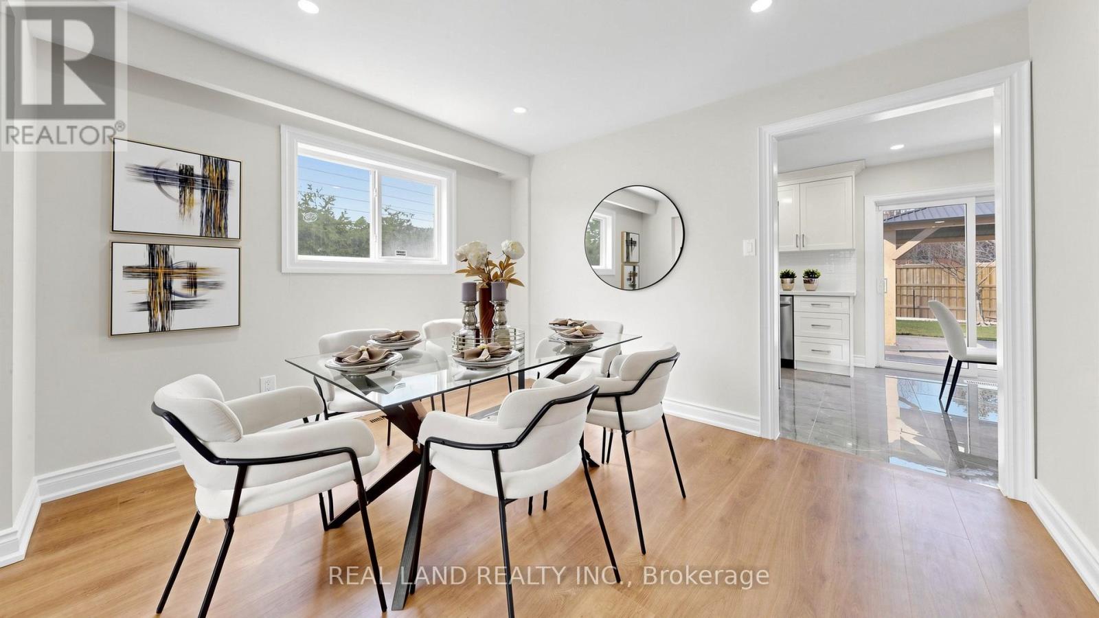 54 Marblemount Crescent, Toronto, Ontario  M1T 2H4 - Photo 9 - E12980780