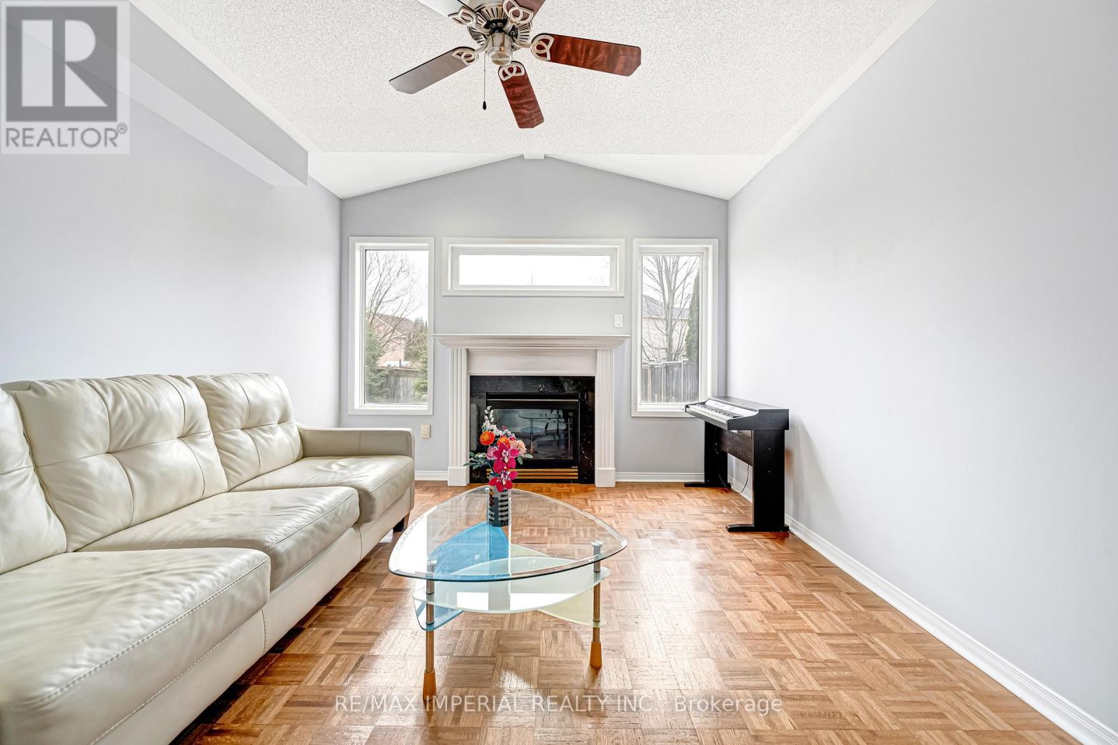 95 Long Point Drive, Richmond Hill, Ontario  L4E 3Z7 - Photo 17 - N12980746