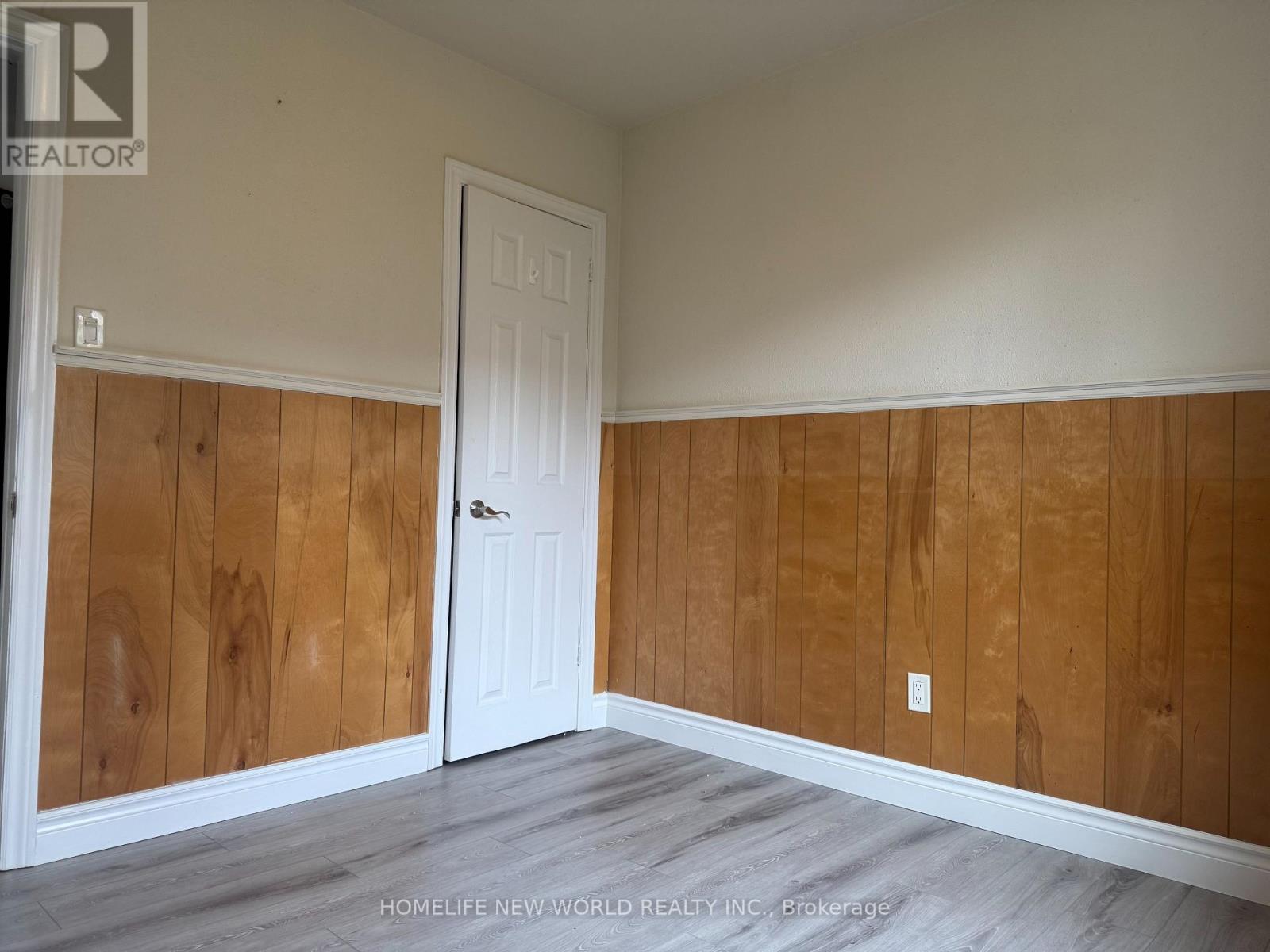 Main Fl - 428 Palmer Avenue, Richmond Hill, Ontario  L4C 1R1 - Photo 11 - N12980778