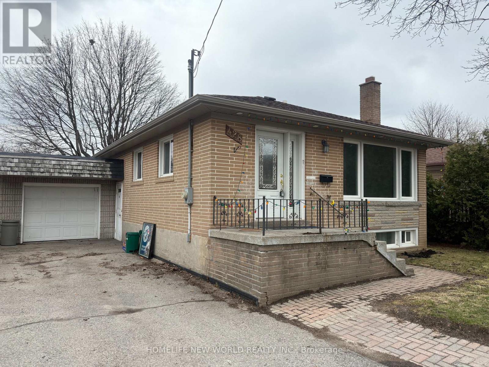 Main Fl - 428 Palmer Avenue, Richmond Hill, Ontario  L4C 1R1 - Photo 3 - N12980778