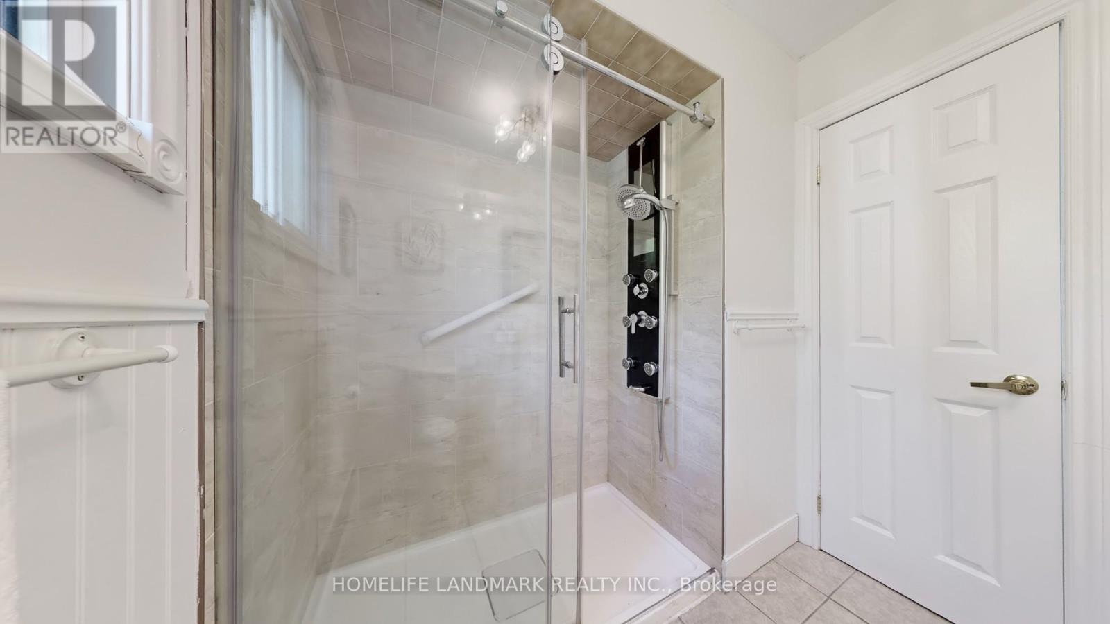 20573 Yonge Street, East Gwillimbury, Ontario  L3Y 4V8 - Photo 33 - N12980782