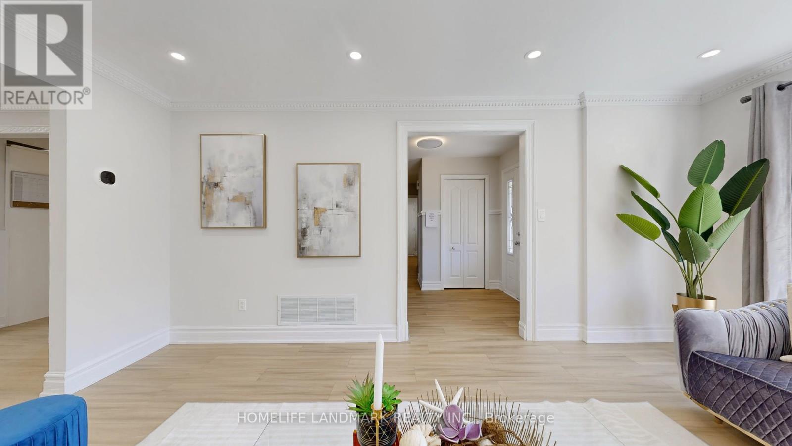 20573 Yonge Street, East Gwillimbury, Ontario  L3Y 4V8 - Photo 9 - N12980782