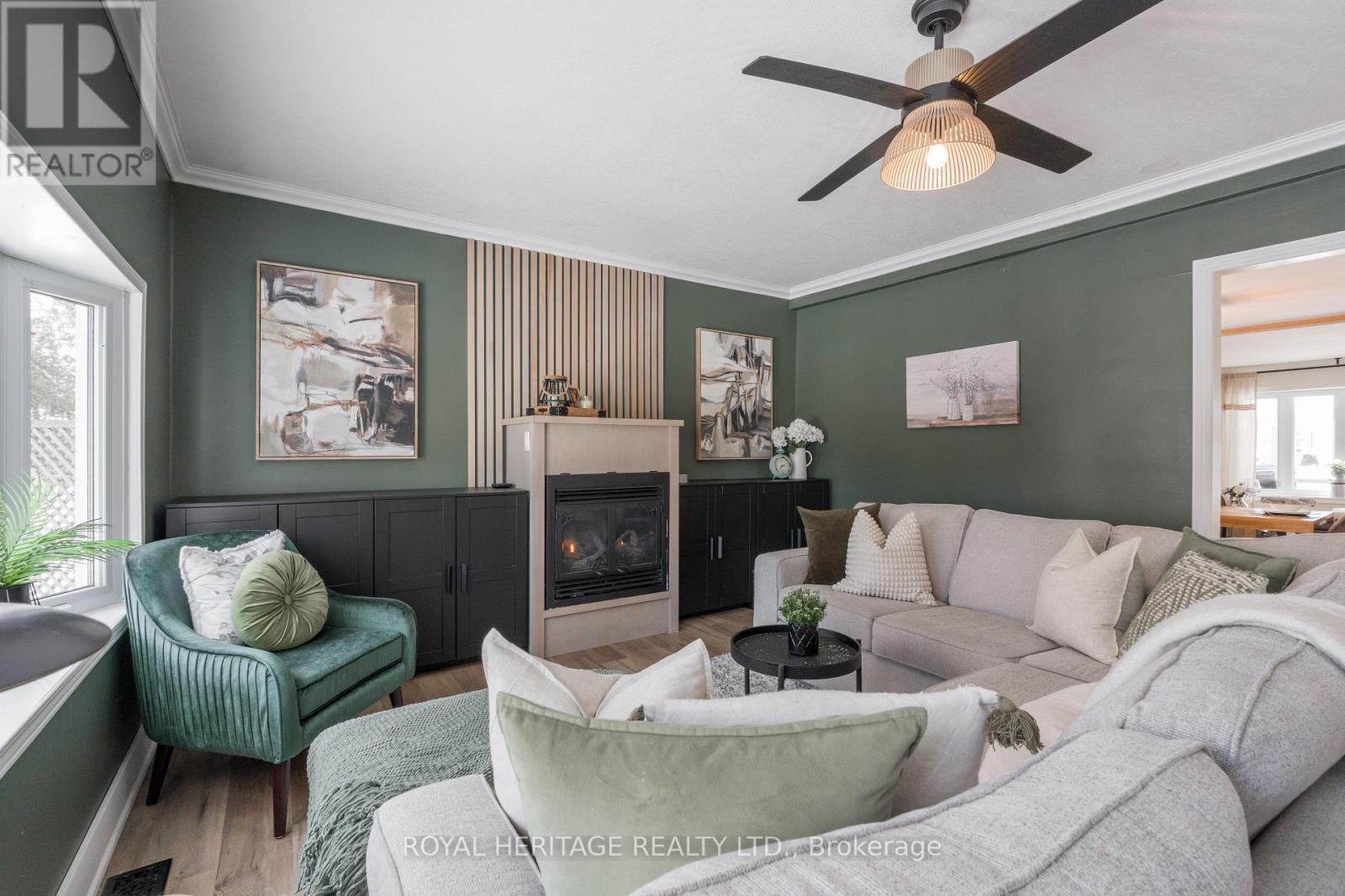 104 Linden Lane, Innisfil, Ontario  L9S 1N4 - Photo 20 - N12980788