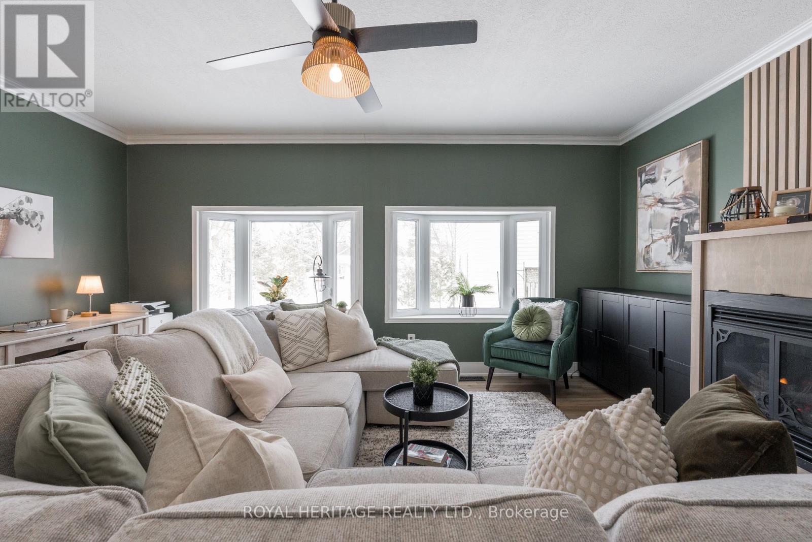 104 Linden Lane, Innisfil, Ontario  L9S 1N4 - Photo 21 - N12980788