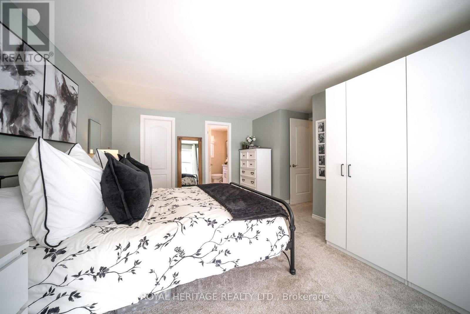 104 Linden Lane, Innisfil, Ontario  L9S 1N4 - Photo 28 - N12980788