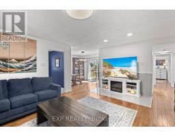 34 CONNOR DRIVE, Whitchurch-Stouffville, Ontario