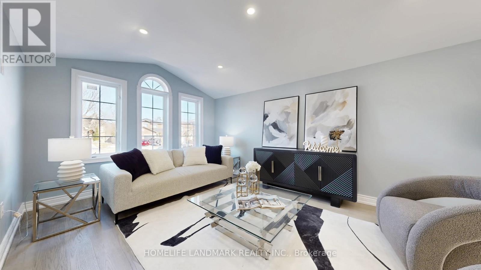 75 Ambler Bay, Barrie, Ontario  L4M 7A6 - Photo 3 - S12980744