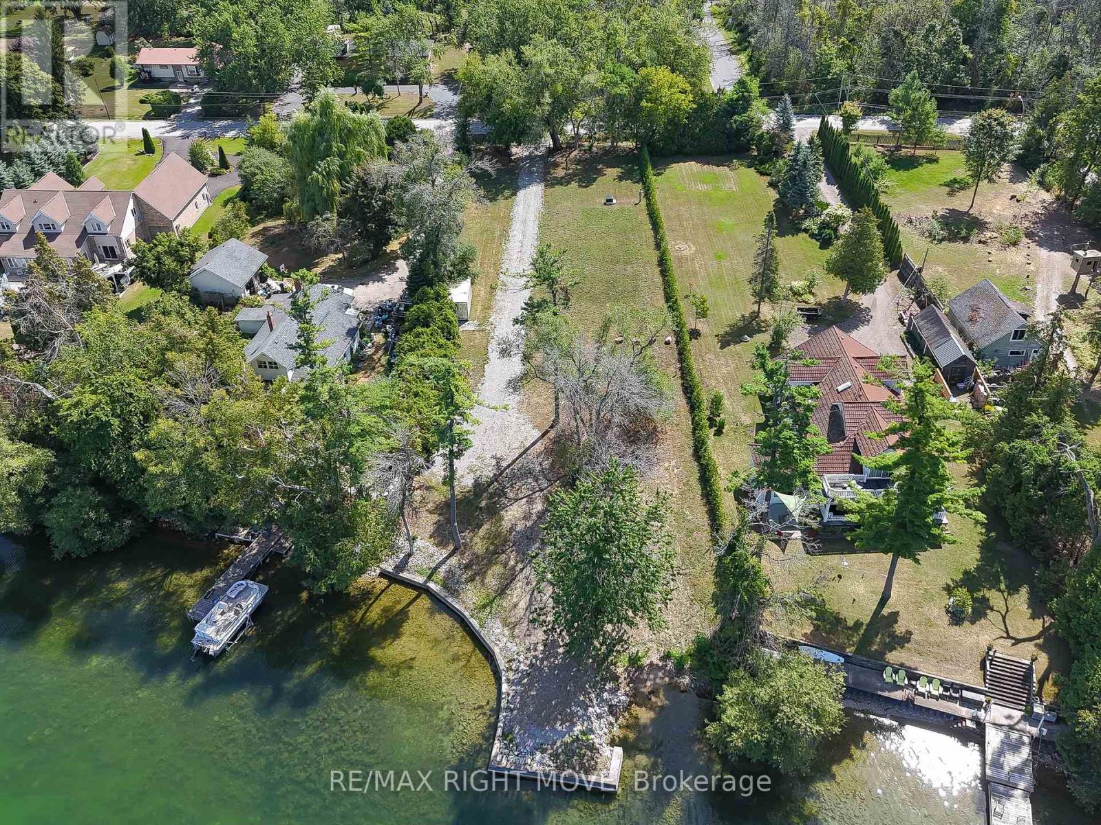 135 Creighton Street S, Ramara, Ontario  L3V 0K8 - Photo 4 - S12980832