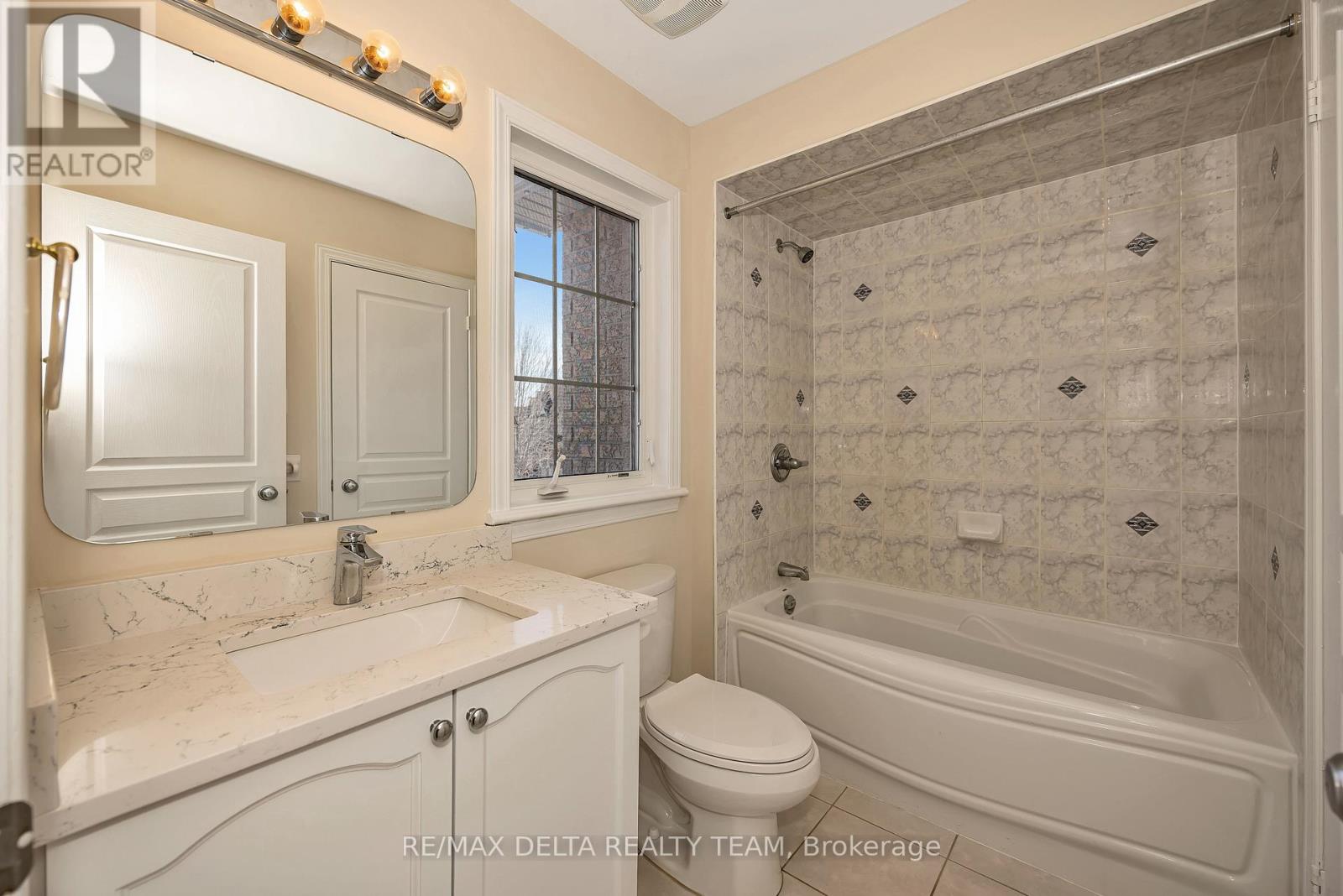 1983 Plainhill Drive, Ottawa, Ontario  K4A 0E8 - Photo 29 - X12979906