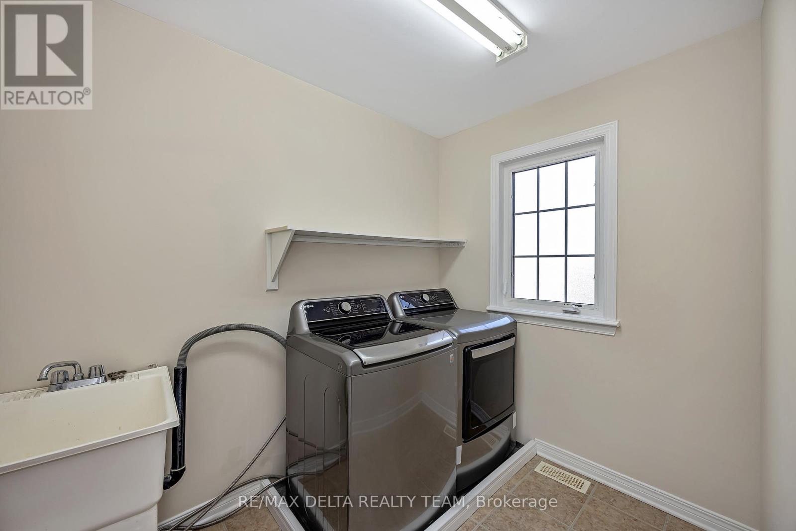 1983 Plainhill Drive, Ottawa, Ontario  K4A 0E8 - Photo 34 - X12979906