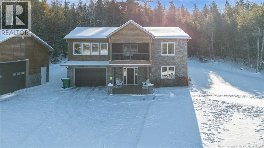 31 Saint Charles Court, Upper Kingsclear, New Brunswick  E3E 0C7 - Photo 1 - NB136591