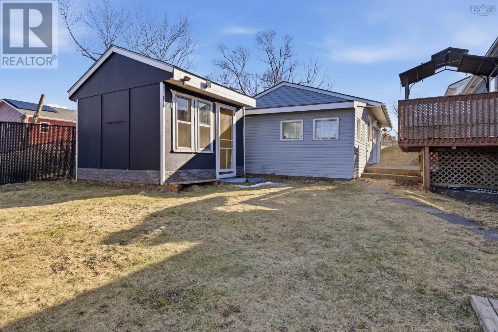 26 Woodcrest Avenue, Halifax, Nova Scotia  B3R 1C4 - Photo 31 - 202606781