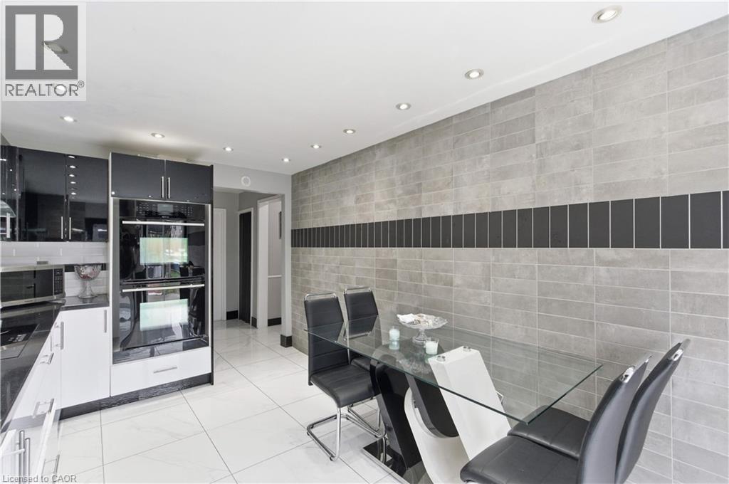 916 Stone Church Road E, Hamilton, Ontario  L8W 1B1 - Photo 15 - 40806049