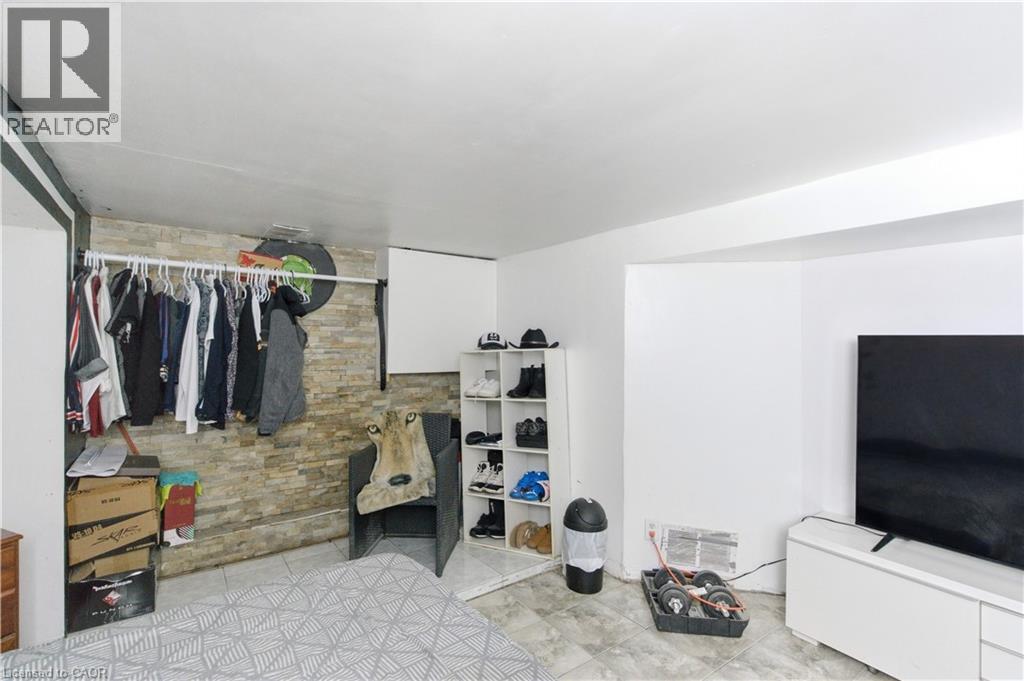 916 Stone Church Road E, Hamilton, Ontario  L8W 1B1 - Photo 24 - 40806049