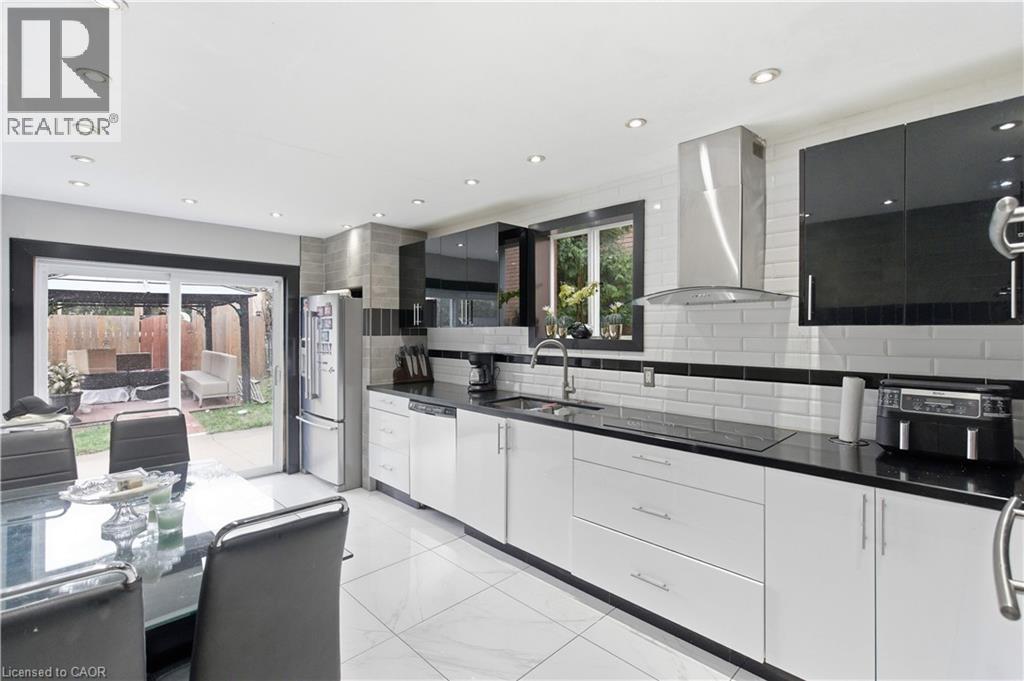 916 Stone Church Road E, Hamilton, Ontario  L8W 1B1 - Photo 12 - 40806049