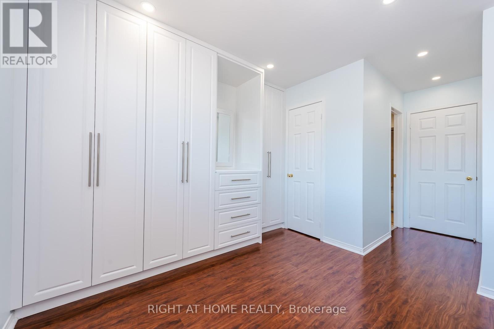 1268 Newell Street, Milton, Ontario  L9T 6C2 - Photo 24 - W12980750