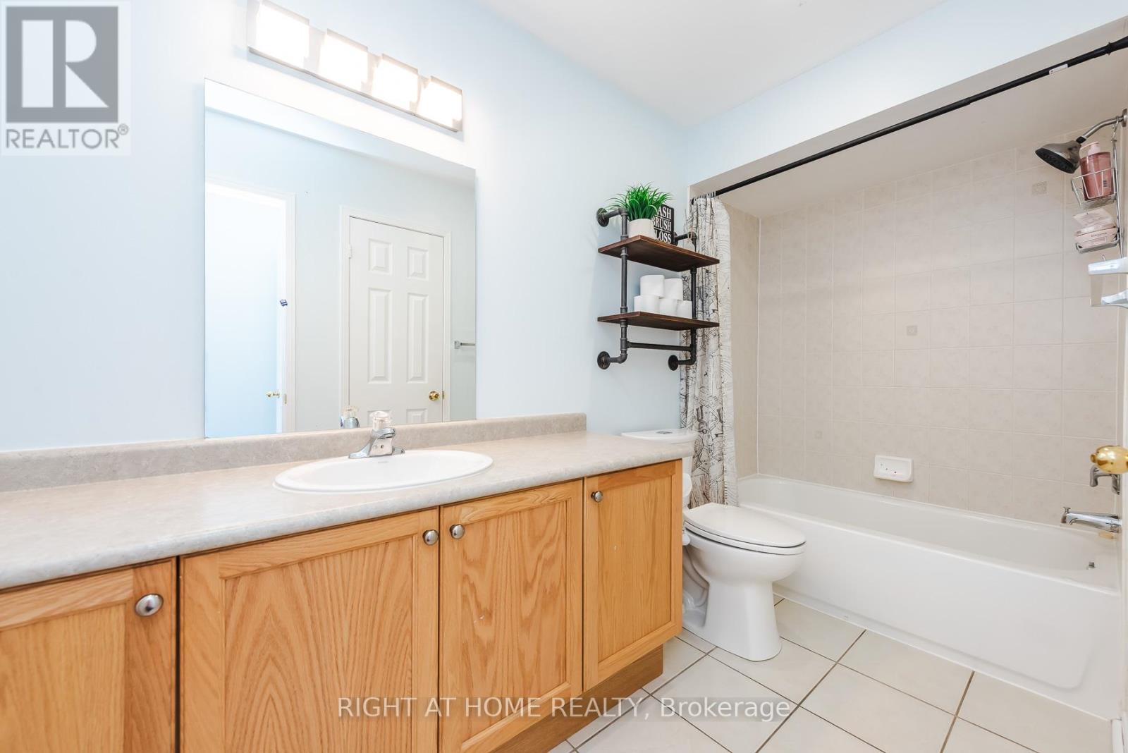 1268 Newell Street, Milton, Ontario  L9T 6C2 - Photo 36 - W12980750