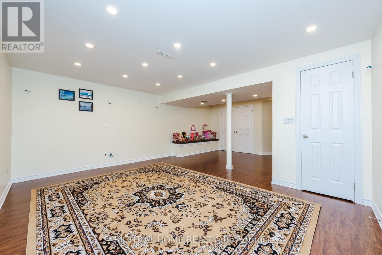 1268 Newell Street, Milton, Ontario  L9T 6C2 - Photo 40 - W12980750