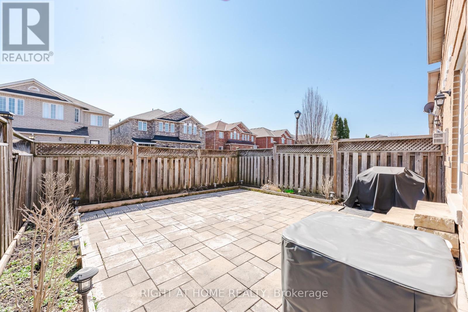 1268 Newell Street, Milton, Ontario  L9T 6C2 - Photo 45 - W12980750