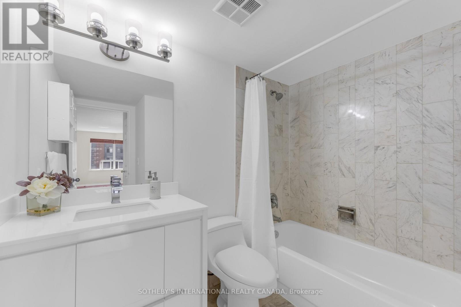 1411 - 325 Webb Drive, Mississauga, Ontario  L5B 3Z9 - Photo 15 - W12980756