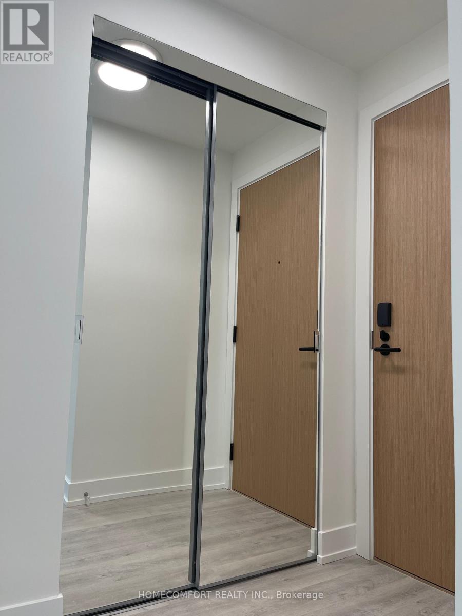 2512 - 60 Central Park Road Way, Toronto, Ontario  M9A 0E6 - Photo 10 - W12980770