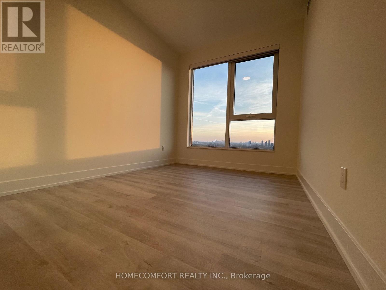 2512 - 60 Central Park Road Way, Toronto, Ontario  M9A 0E6 - Photo 23 - W12980770