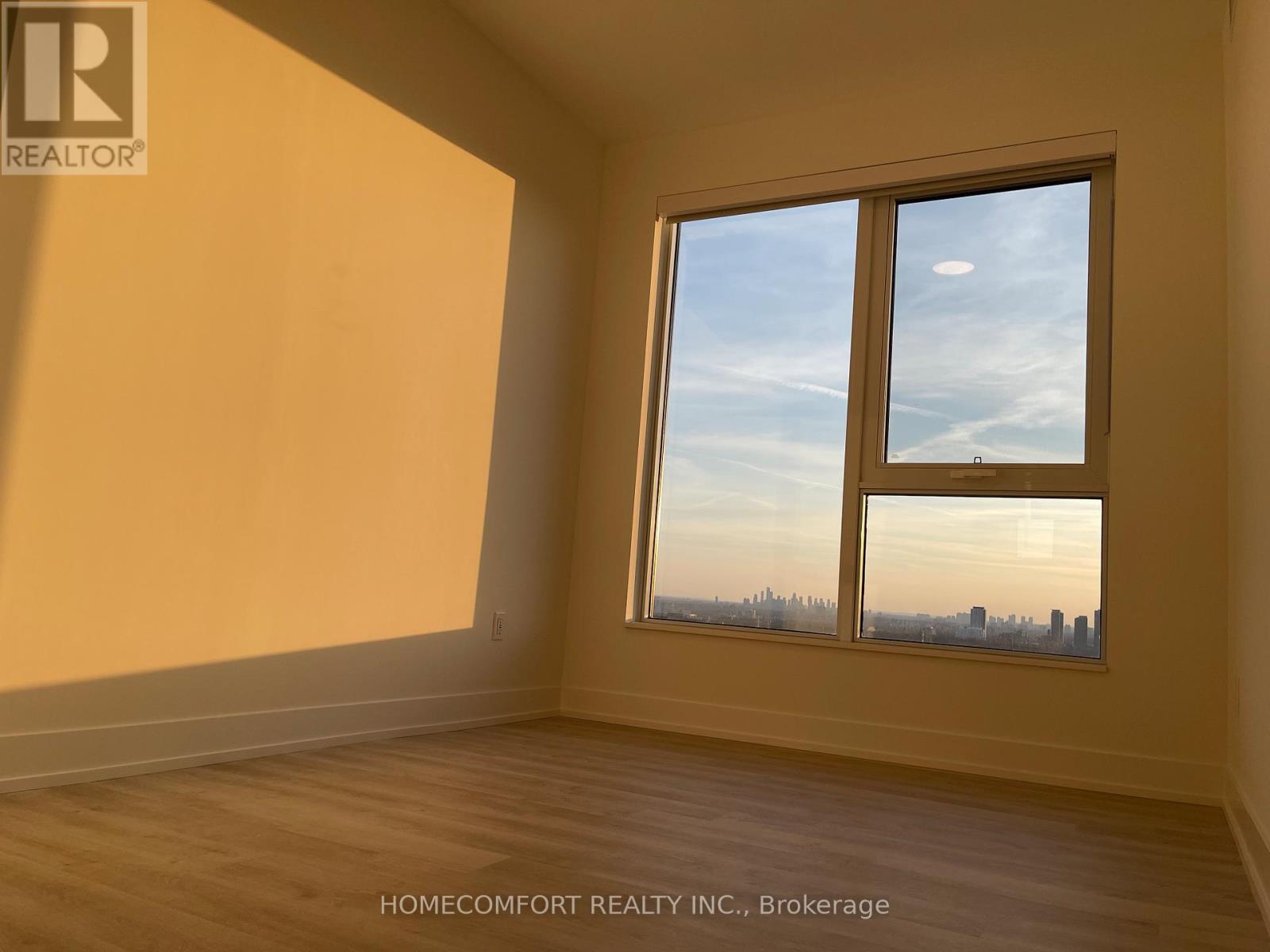 2512 - 60 Central Park Road Way, Toronto, Ontario  M9A 0E6 - Photo 26 - W12980770