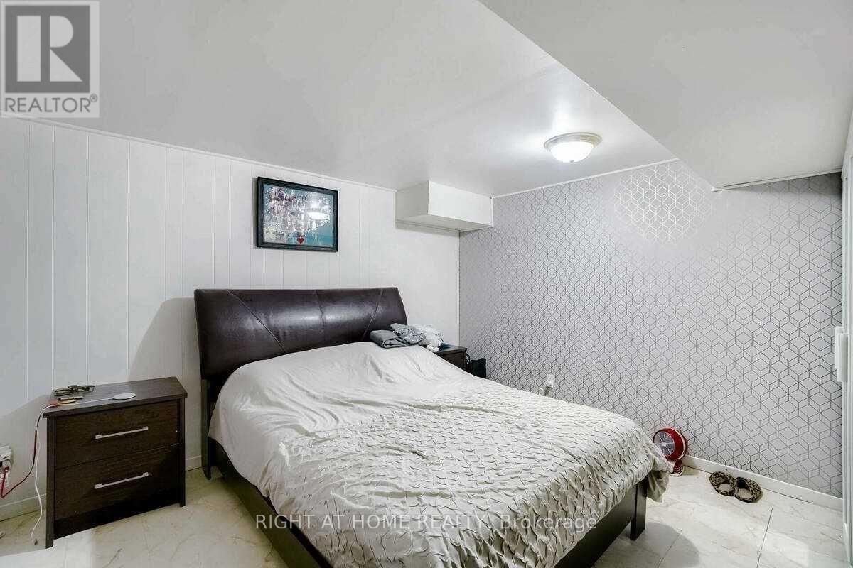 Basement - 113 Dellbrook Crescent, Toronto, Ontario  M9L 1E3 - Photo 7 - W12980776