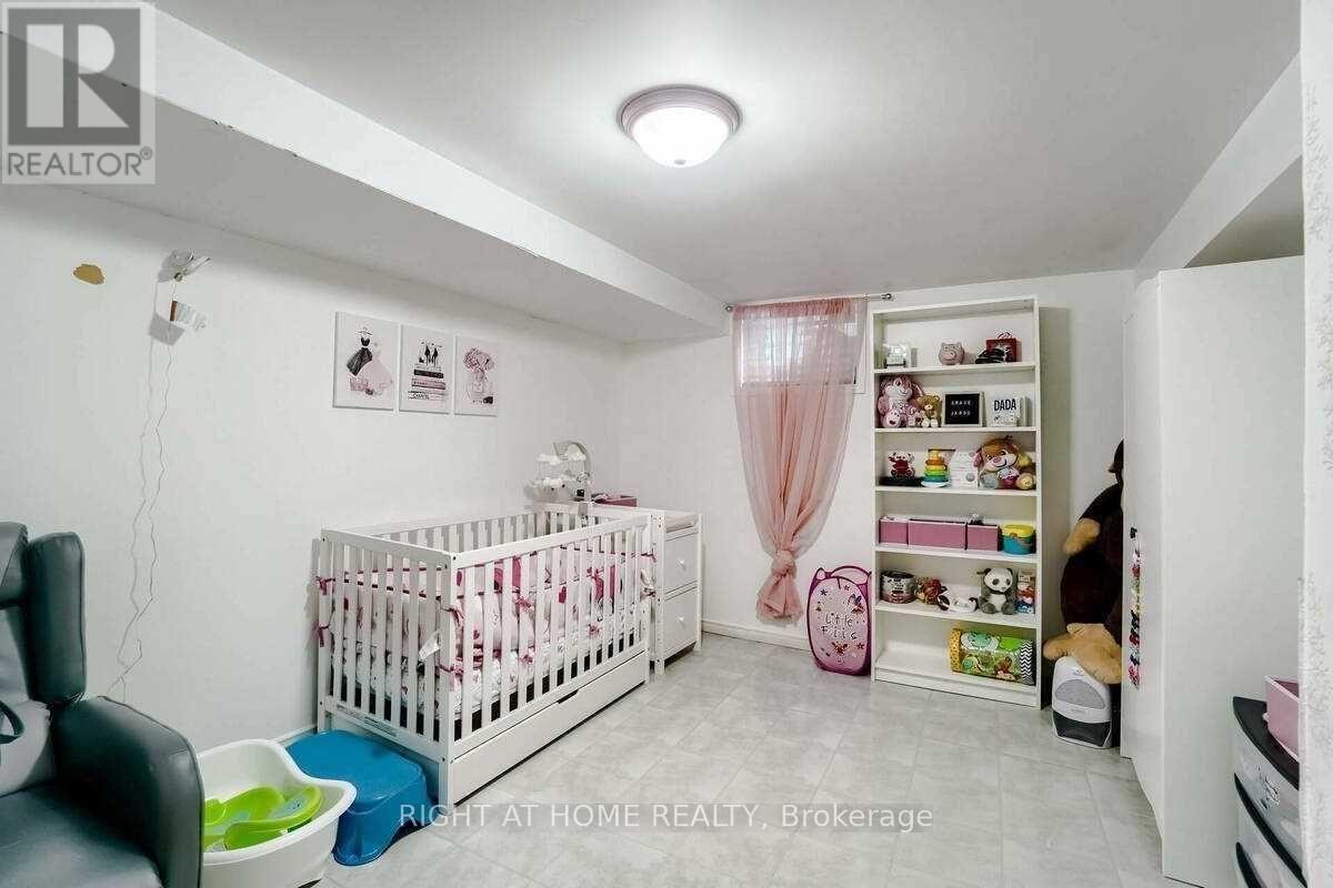 Basement - 113 Dellbrook Crescent, Toronto, Ontario  M9L 1E3 - Photo 9 - W12980776