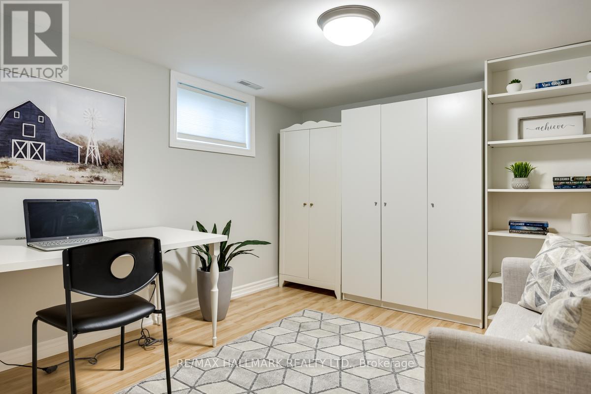 84 Delma Drive, Toronto, Ontario  M8W 4P1 - Photo 29 - W12980818