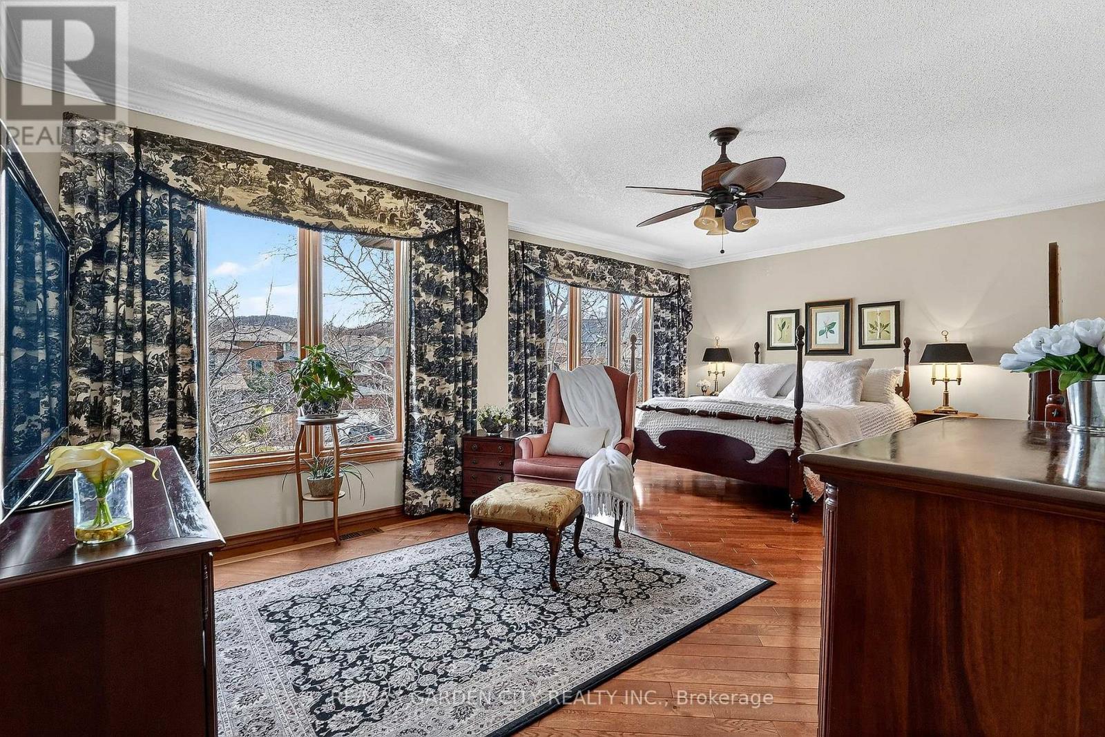 72 National Drive, Hamilton, Ontario  L8G 5A8 - Photo 28 - X12980762