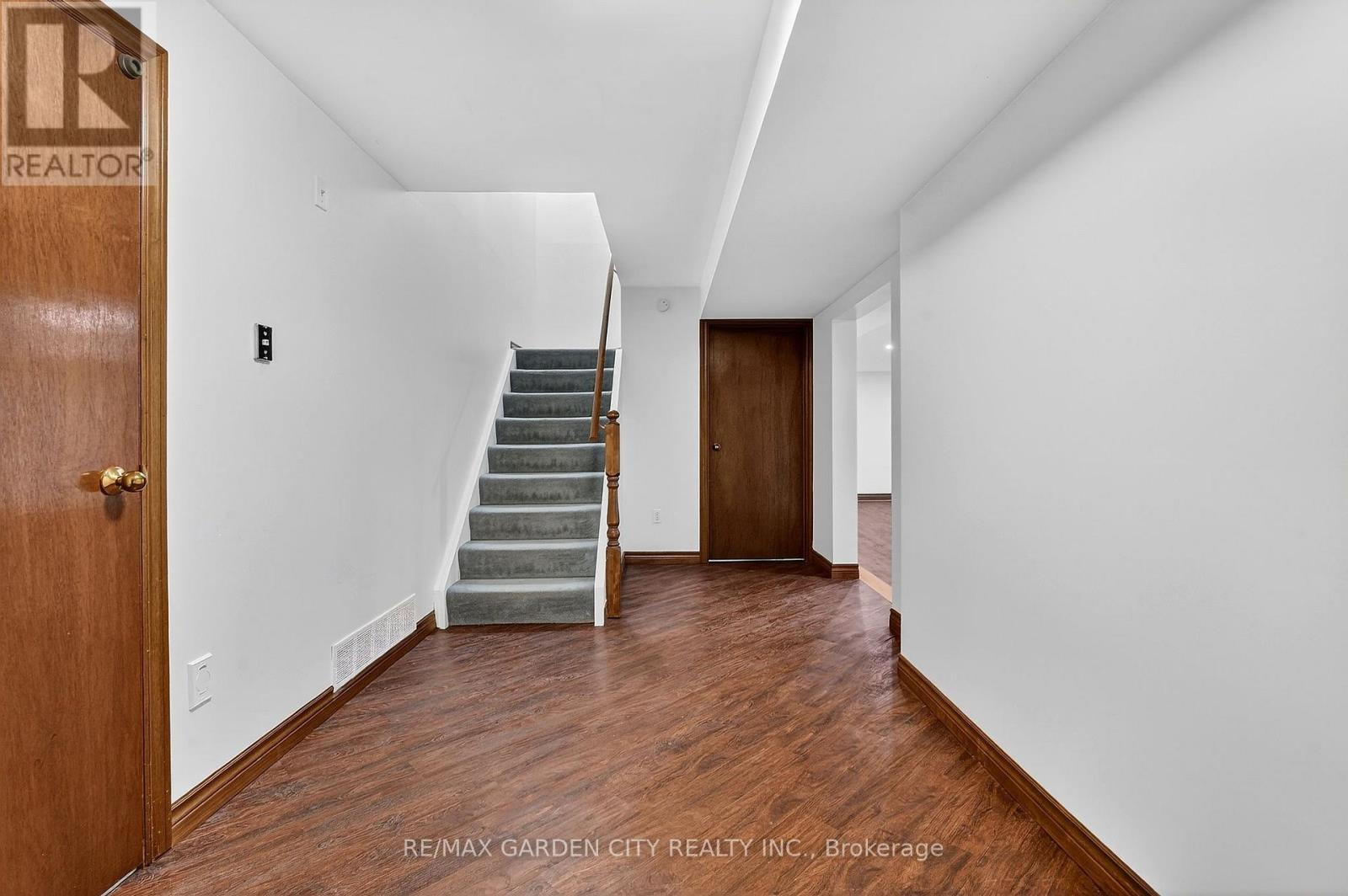 72 National Drive, Hamilton, Ontario  L8G 5A8 - Photo 31 - X12980762