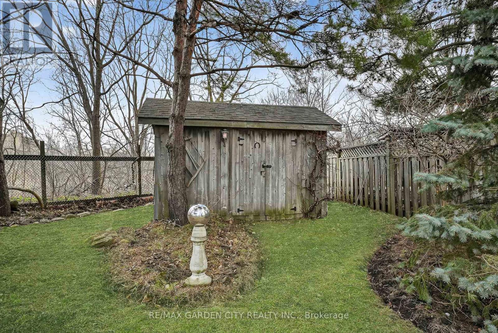 72 National Drive, Hamilton, Ontario  L8G 5A8 - Photo 41 - X12980762