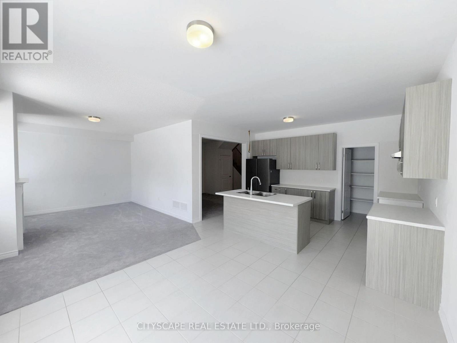 259 Rea Drive, Centre Wellington, Ontario  N1M 2W3 - Photo 12 - X12980840