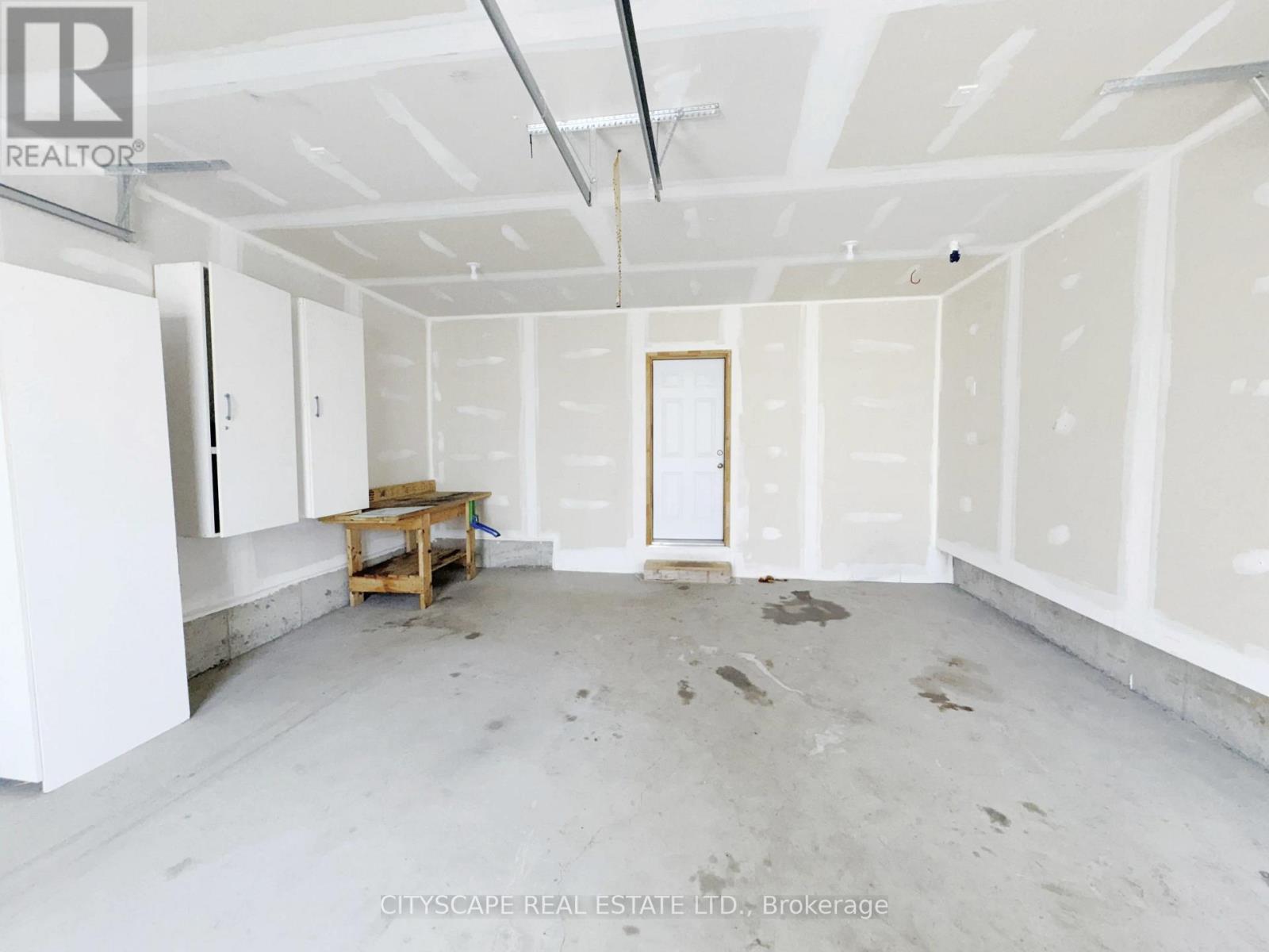 259 Rea Drive, Centre Wellington, Ontario  N1M 2W3 - Photo 45 - X12980840