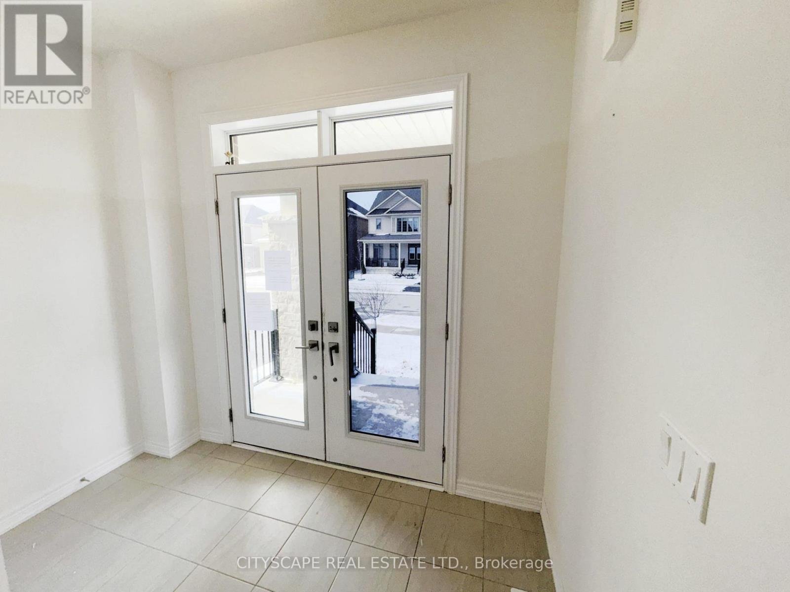 259 Rea Drive, Centre Wellington, Ontario  N1M 2W3 - Photo 5 - X12980840