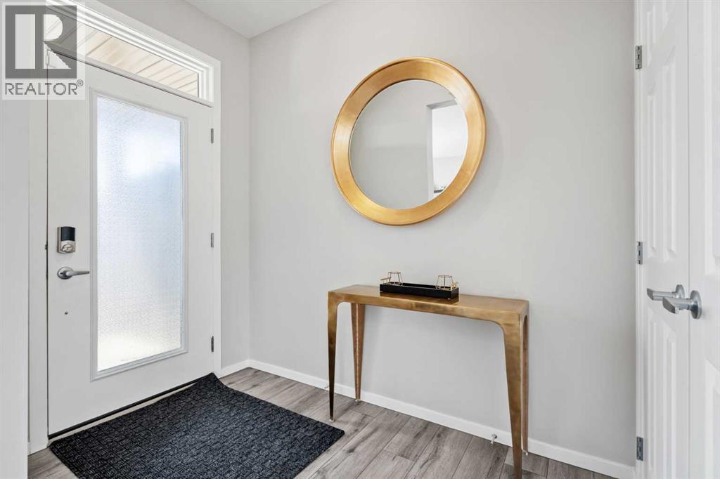 171 Carringham Road NW, Calgary, Alberta  T3P 1V3 - Photo 3 - A2300670