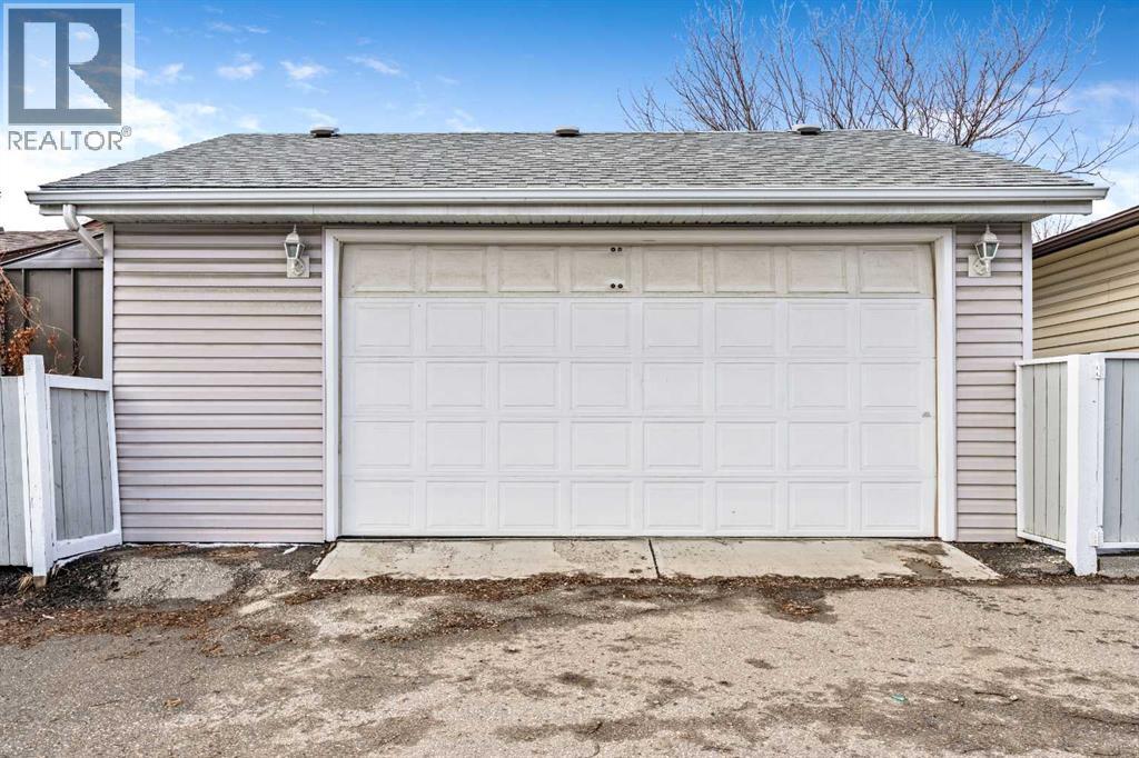 28 Riverbirch Place SE, Calgary, Alberta  T2C 3M3 - Photo 37 - A2299761