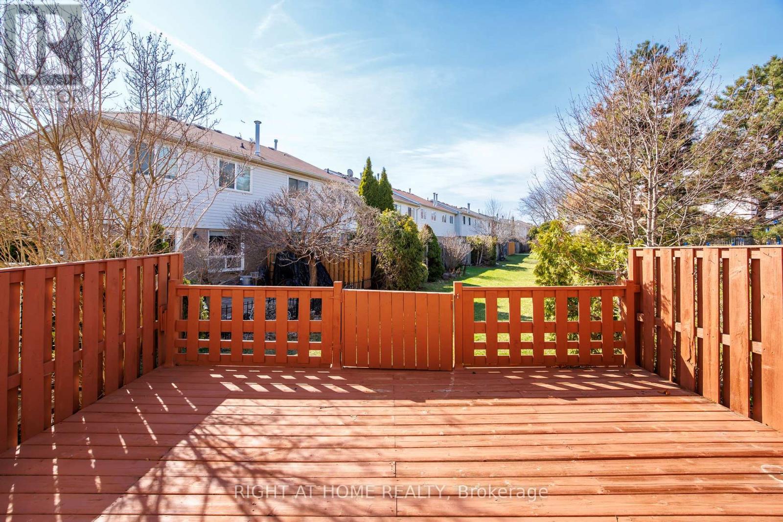 100 - 2350 Grand Ravine Drive, Oakville, Ontario  L6H 6E2 - Photo 40 - W12979314