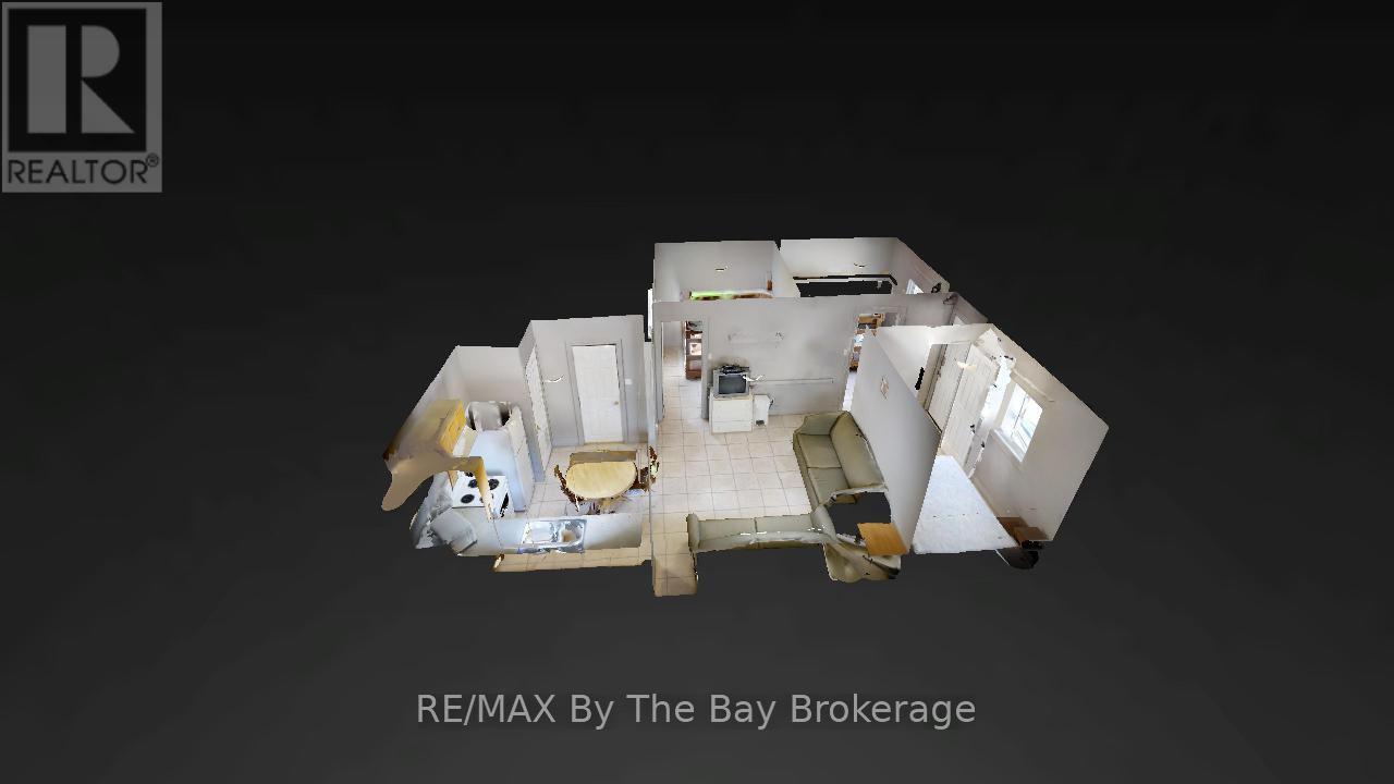 44 12th Street N, Wasaga Beach, Ontario  L9Z 2J9 - Photo 2 - S12980898