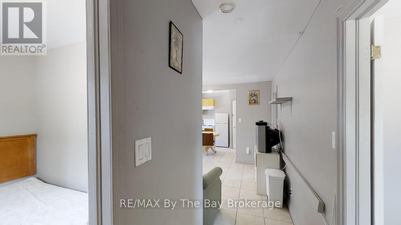 44 12th Street N, Wasaga Beach, Ontario  L9Z 2J9 - Photo 7 - S12980898