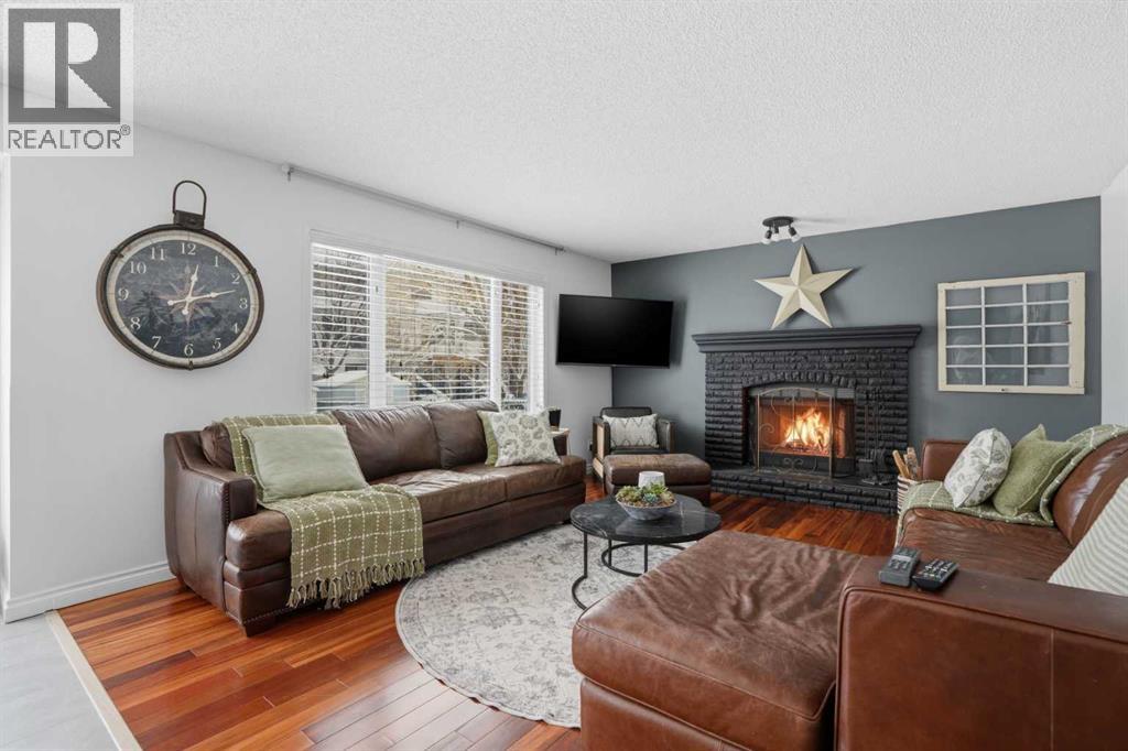 123 Schubert Hill NW, Calgary, Alberta  t3l 1w6 - Photo 5 - A2295602