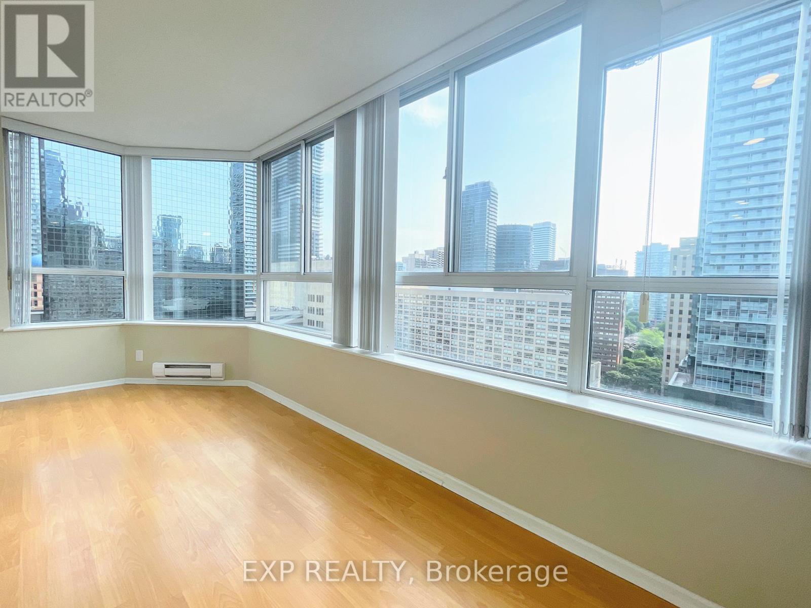 1910 - 717 Bay Street, Toronto, Ontario  M5G 2J9 - Photo 8 - C12980910